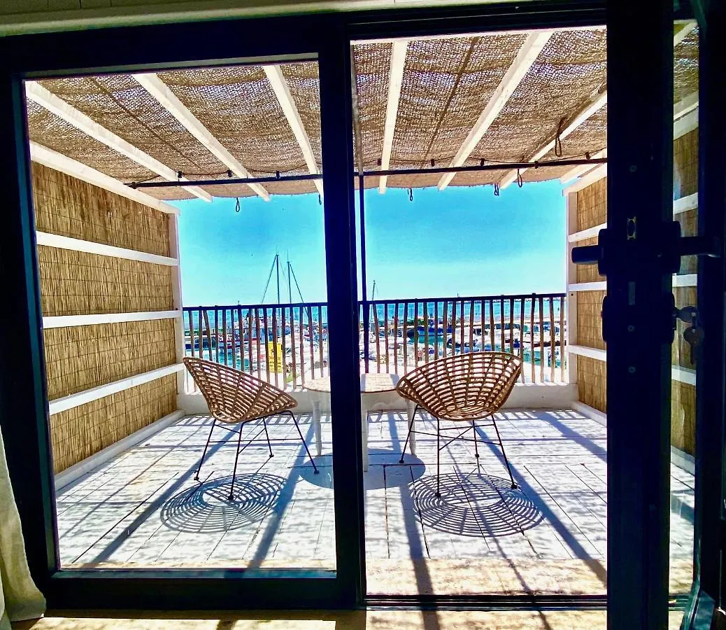 Hotel Les Vagues à Les Les Saintes-Maries-de-la-Mer France